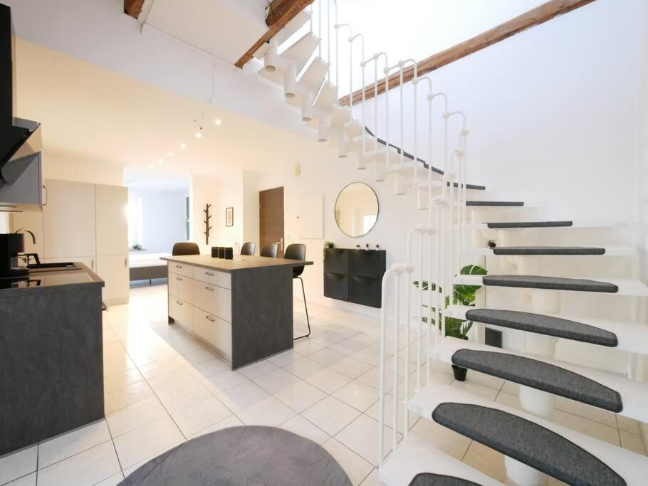 110 M2, Dachterrasse, Kueche, Zentral, Ruhige Lage Apartment Paderborn Ngoại thất bức ảnh