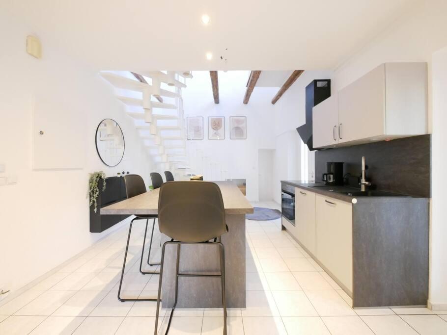 110 M2, Dachterrasse, Kueche, Zentral, Ruhige Lage Apartment Paderborn Ngoại thất bức ảnh